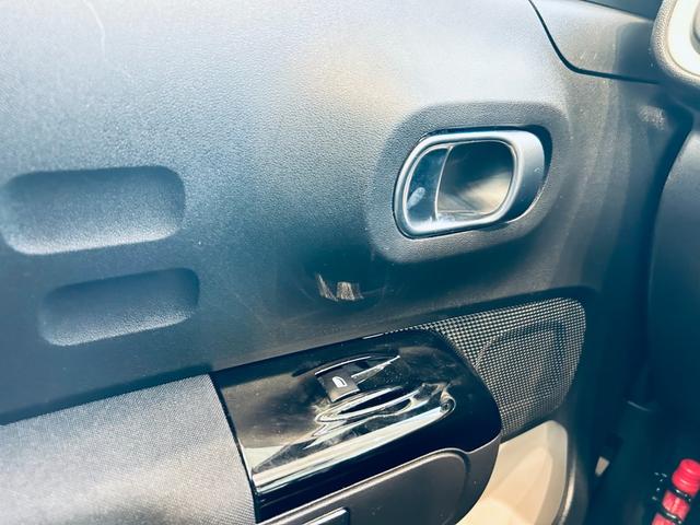 C3 エディション2021 特別仕様車 純正ディスプレイオーディオ applecarplay バックカメラ クルコン ブラインドスポット 純正17インチAW LEDヘッドライト クリアランスソナー ハーフ革 スマートキー(49枚目)