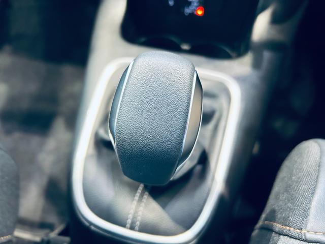 C3 エディション2021 特別仕様車 純正ディスプレイオーディオ applecarplay バックカメラ クルコン ブラインドスポット 純正17インチAW LEDヘッドライト クリアランスソナー ハーフ革 スマートキー(63枚目)