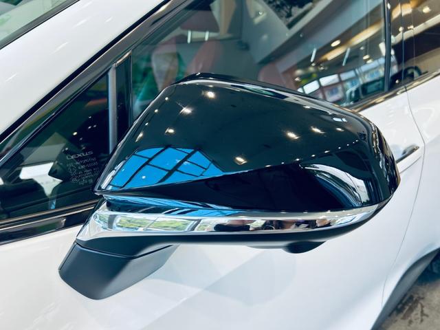 NX NX350h Fスポーツ パノラマSR HUD ACC 純正ナビ 地デジTV 360°カメラ carplay 純20インチAW 三眼LED 電動リアゲート 赤黒革 パワーシート エアシートヒーター ワイヤレス充電 プリクラ(20枚目)