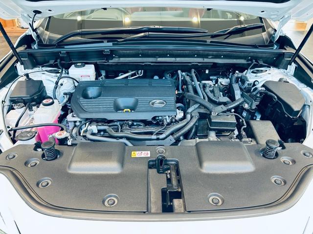 NX NX350h Fスポーツ パノラマSR HUD ACC 純正ナビ 地デジTV 360°カメラ carplay 純20インチAW 三眼LED 電動リアゲート 赤黒革 パワーシート エアシートヒーター ワイヤレス充電 プリクラ(26枚目)