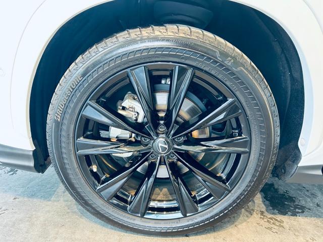 NX NX350h Fスポーツ パノラマSR HUD ACC 純正ナビ 地デジTV 360°カメラ carplay 純20インチAW 三眼LED 電動リアゲート 赤黒革 パワーシート エアシートヒーター ワイヤレス充電 プリクラ(31枚目)