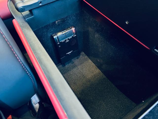 NX NX350h Fスポーツ パノラマSR HUD ACC 純正ナビ 地デジTV 360°カメラ carplay 純20インチAW 三眼LED 電動リアゲート 赤黒革 パワーシート エアシートヒーター ワイヤレス充電 プリクラ(67枚目)