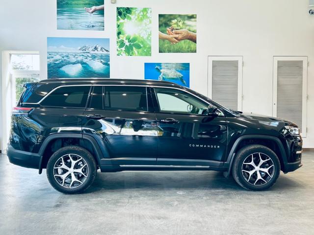 ジープ・コマンダー リミテッド ACC 純正ナビ TV 360° applecarplay 純正18インチAW LEDヘッドライト 電動リアゲート 黒革 パワーシート Dシートメモリ シートヒーター ステアリングヒーター BSM(6枚目)