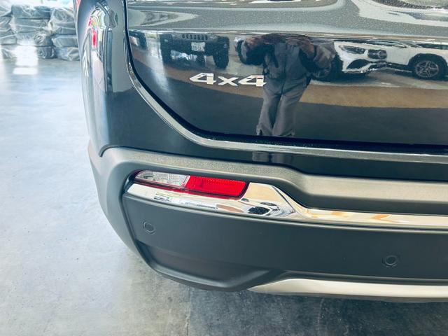 ジープ・コマンダー リミテッド ACC 純正ナビ TV 360° applecarplay 純正18インチAW LEDヘッドライト 電動リアゲート 黒革 パワーシート Dシートメモリ シートヒーター ステアリングヒーター BSM(17枚目)