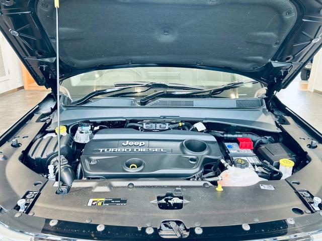 ジープ・コマンダー リミテッド ACC 純正ナビ TV 360° applecarplay 純正18インチAW LEDヘッドライト 電動リアゲート 黒革 パワーシート Dシートメモリ シートヒーター ステアリングヒーター BSM(26枚目)