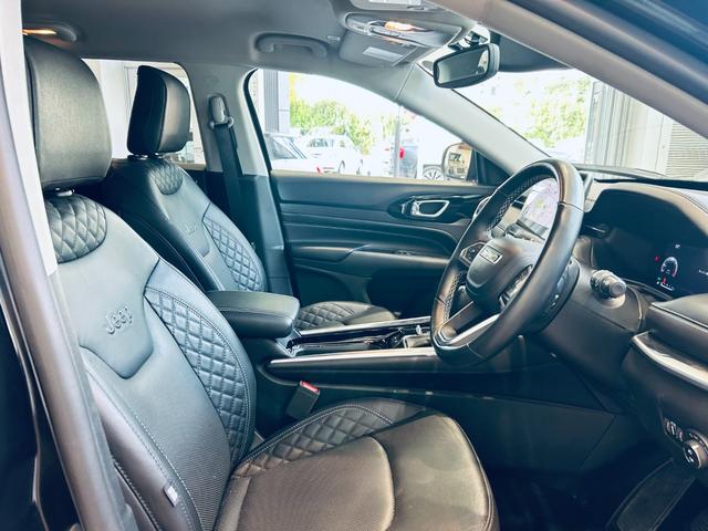 ジープ・コマンダー リミテッド ACC 純正ナビ TV 360° applecarplay 純正18インチAW LEDヘッドライト 電動リアゲート 黒革 パワーシート Dシートメモリ シートヒーター ステアリングヒーター BSM(39枚目)