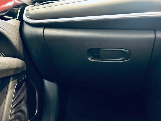 ジープ・コマンダー リミテッド ACC 純正ナビ TV 360° applecarplay 純正18インチAW LEDヘッドライト 電動リアゲート 黒革 パワーシート Dシートメモリ シートヒーター ステアリングヒーター BSM(75枚目)