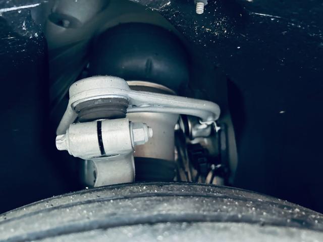 Sクラス S400d スポーツリミテッド レザーEXC レーダーセーフティ 1オーナー パノラマSR HUD ACC Burmeste 純ナビ TV 360°carplay 純20インチAW LED アンビエントライト 黒革 エアシートヒータ(30枚目)