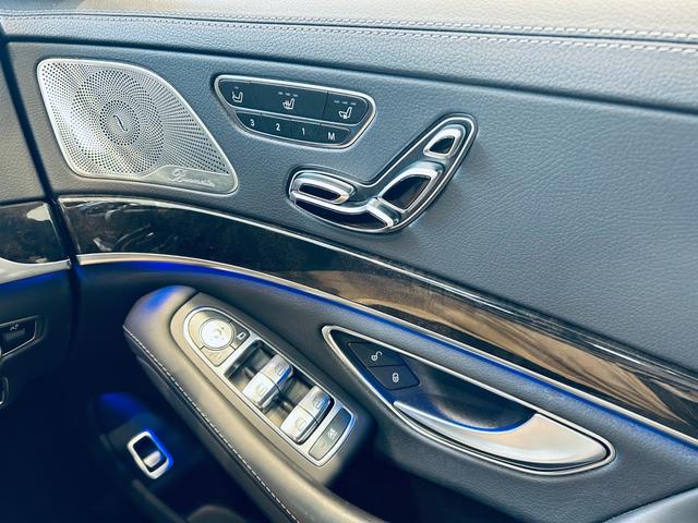 Sクラス S400d スポーツリミテッド レザーEXC レーダーセーフティ 1オーナー パノラマSR HUD ACC Burmeste 純ナビ TV 360°carplay 純20インチAW LED アンビエントライト 黒革 エアシートヒータ(53枚目)