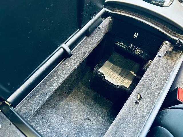 Sクラス S400d スポーツリミテッド レザーEXC レーダーセーフティ 1オーナー パノラマSR HUD ACC Burmeste 純ナビ TV 360°carplay 純20インチAW LED アンビエントライト 黒革 エアシートヒータ(68枚目)