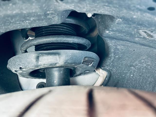 Bクラス B180 AMGレザーエクスクルーシブパッケージ レーダーセーフティ アドバンスドP HUD 純正ナビ TV 360° 純18インチAW LED アンビエントライト 電動リアゲート 赤黒革 メモリパワーシート シートヒーター ワイヤレス充電(28枚目)