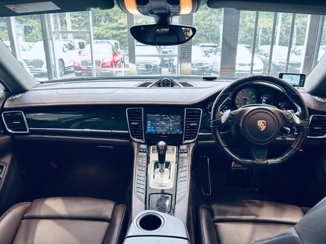 パナメーラ S スポーツクロノP 1オーナー 社外ナビ TV 360° BOSE 純正19インチAW HIDヘッドライト 電動リアゲート 革シート メモリパワーシート エアシートヒーター ドアイージークローザー(2枚目)