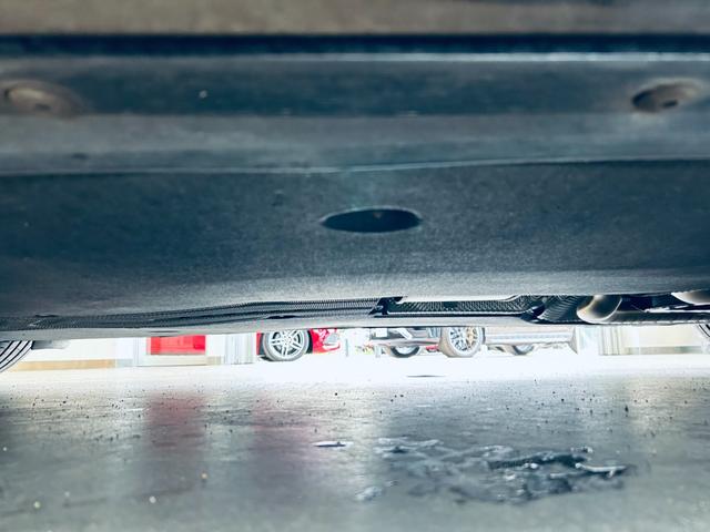 パナメーラ S スポーツクロノP 1オーナー 社外ナビ TV 360° BOSE 純正19インチAW HIDヘッドライト 電動リアゲート 革シート メモリパワーシート エアシートヒーター ドアイージークローザー(34枚目)