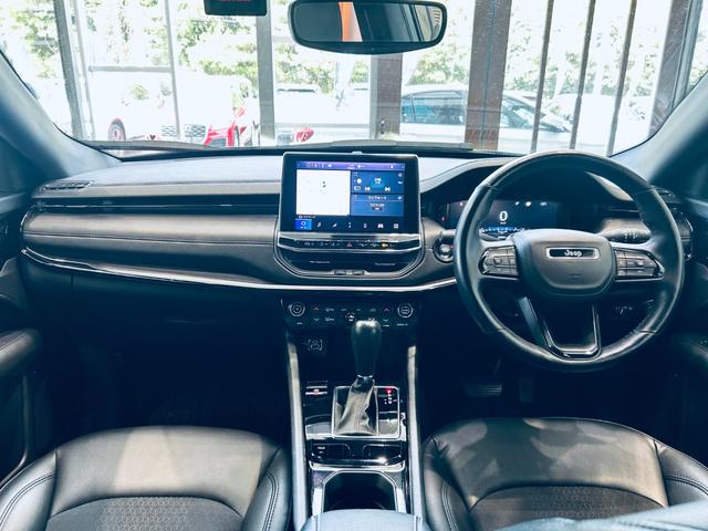 この度は、ＬＩＢＥＲＡＬＡ大阪の物件にご注目いただき誠にありがとうございます。安心してお乗り頂ける輸入車を全国のお客様にご提案、ご提供申し上げております。