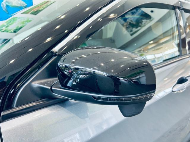 スタッフ一同ご来店心よりお待ち申し上げます。