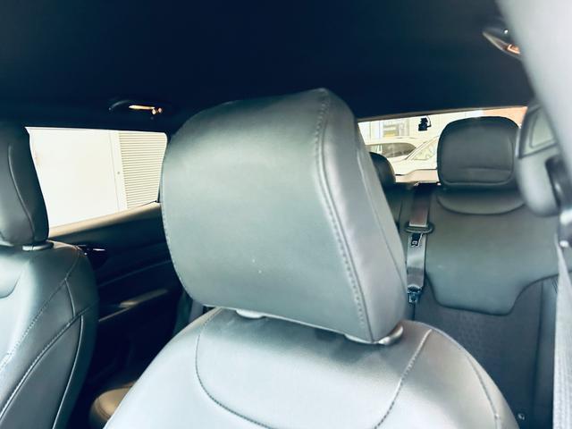 ご来店が難しいお客様でもご安心下さい、店頭在庫でしたらテレビ電話などを使いお車の詳細をご説明させて頂く事も可能でございます。