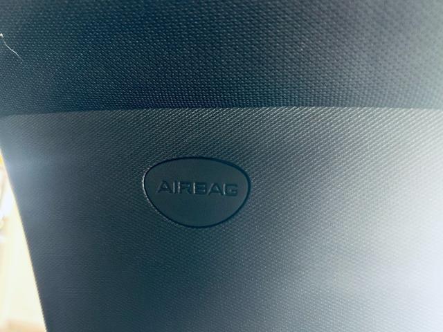 この度は、ＬＩＢＥＲＡＬＡ大阪の物件にご注目いただき誠にありがとうございます。安心してお乗り頂ける輸入車を全国のお客様にご提案、ご提供申し上げております。