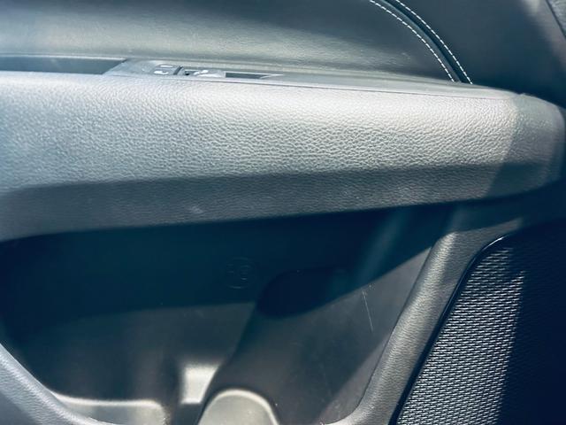 この度は、ＬＩＢＥＲＡＬＡ大阪の物件にご注目いただき誠にありがとうございます。安心してお乗り頂ける輸入車を全国のお客様にご提案、ご提供申し上げております。