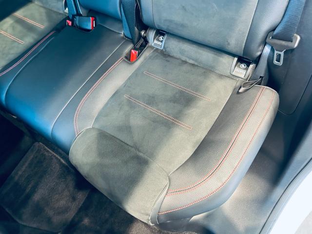 輸入車のことならＬＩＢＥＲＡＬＡを目指し、日本だけではなく、世界各国主要都市でも安心して購入できるお店を目指しております。