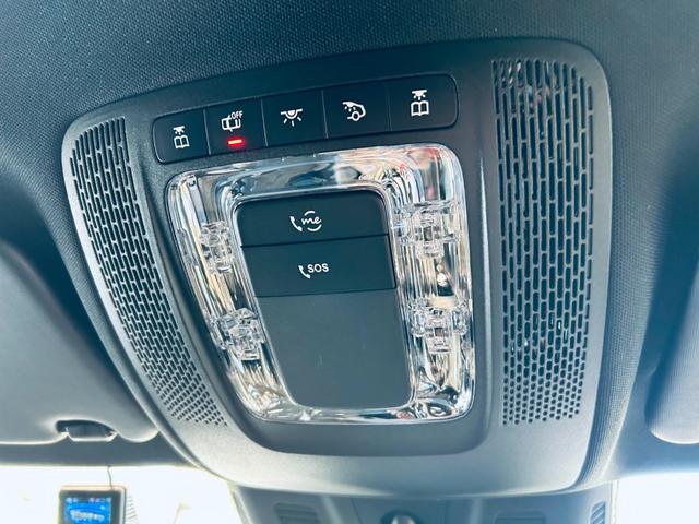 この度は、ＬＩＢＥＲＡＬＡ大阪の物件にご注目いただき誠にありがとうございます。安心してお乗り頂ける輸入車を全国のお客様にご提案、ご提供申し上げております。