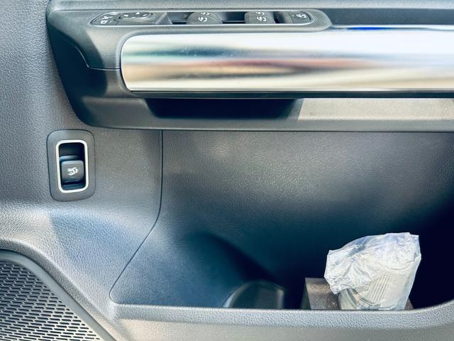 この度は、ＬＩＢＥＲＡＬＡ大阪の物件にご注目いただき誠にありがとうございます。安心してお乗り頂ける輸入車を全国のお客様にご提案、ご提供申し上げております。