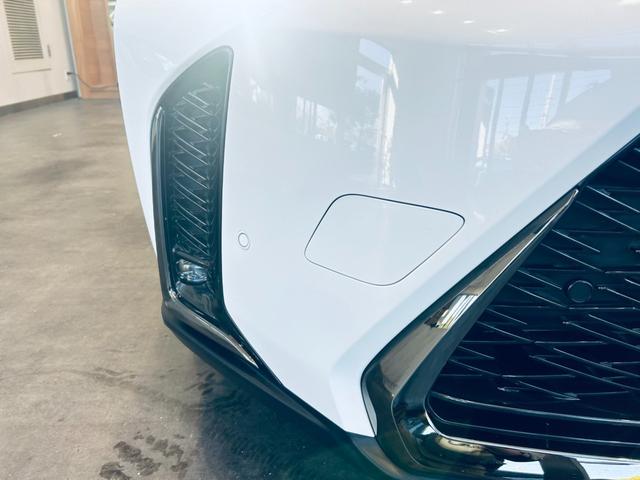 UX UX250h Fスポーツ 純正ナビ TV 360° ACC BSM 純正18インチAW LEDヘッドライト 電動リアゲート クリアランスソナー 革シート パワーシート Dシートメモリ シートヒーター ステアリングヒーター(12枚目)