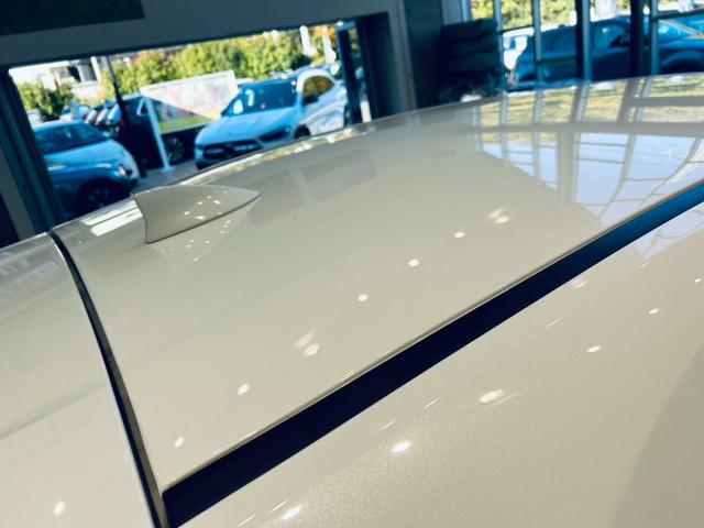 UX UX250h Fスポーツ 純正ナビ TV 360° ACC BSM 純正18インチAW LEDヘッドライト 電動リアゲート クリアランスソナー 革シート パワーシート Dシートメモリ シートヒーター ステアリングヒーター(25枚目)