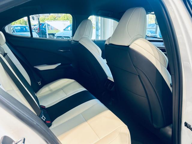 UX UX250h Fスポーツ 純正ナビ TV 360° ACC BSM 純正18インチAW LEDヘッドライト 電動リアゲート クリアランスソナー 革シート パワーシート Dシートメモリ シートヒーター ステアリングヒーター(36枚目)