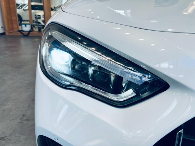 輸入車ディーラー採用のドライブレコーダーも選べます。万が一の事故の際のお守りとしていかがでしょうか？その他様々なオプションをご用意しております。