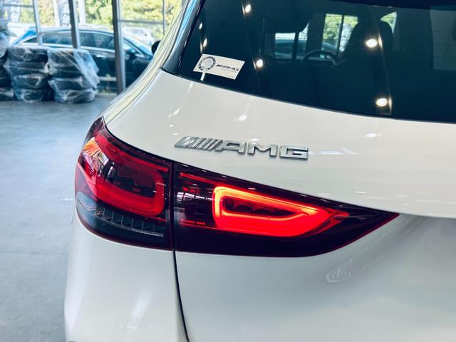 安心してカーライフを始めていただく事ができるよう、納車前にディーラー整備工場もしくは熟練メカニックが在籍する整備工場にて点検を行ない、必要な整備を実施致します。