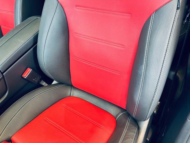 ご来店が難しいお客様でもご安心下さい、店頭在庫でしたらテレビ電話などを使いお車の詳細をご説明させて頂く事も可能でございます。