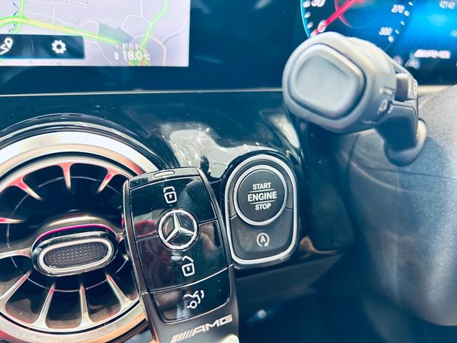 この度は、ＬＩＢＥＲＡＬＡ大阪の物件にご注目いただき誠にありがとうございます。安心してお乗り頂ける輸入車を全国のお客様にご提案、ご提供申し上げております。