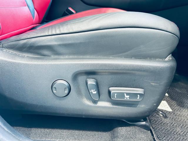 ＮＸ ＮＸ３００　Ｆスポーツ　サンルーフ　ＡＣＣ　純正ナビ　ＴＶ　３６０°　純正１８インチＡＷ　ＬＥＤヘッドライト　電動リアゲート　赤黒革　パワーシート　Ｄシートメモリ　エアシートヒーター　ステアリングヒーター　ＢＳＭ（35枚目）