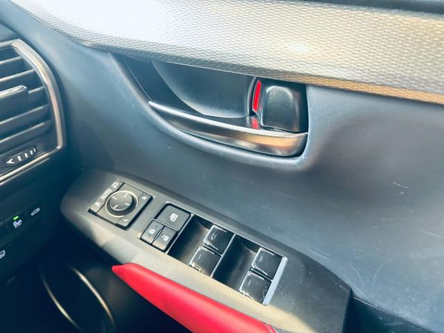 ＮＸ ＮＸ３００　Ｆスポーツ　サンルーフ　ＡＣＣ　純正ナビ　ＴＶ　３６０°　純正１８インチＡＷ　ＬＥＤヘッドライト　電動リアゲート　赤黒革　パワーシート　Ｄシートメモリ　エアシートヒーター　ステアリングヒーター　ＢＳＭ（52枚目）