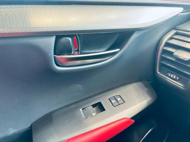 ＮＸ ＮＸ３００　Ｆスポーツ　サンルーフ　ＡＣＣ　純正ナビ　ＴＶ　３６０°　純正１８インチＡＷ　ＬＥＤヘッドライト　電動リアゲート　赤黒革　パワーシート　Ｄシートメモリ　エアシートヒーター　ステアリングヒーター　ＢＳＭ（53枚目）