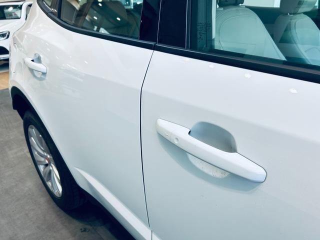 Eペイス S 200PS 純正ナビ TV 360° applecarplay 純正19インチAW LEDヘッドライト ACC ブラインドスポット 電動リアゲート クリアランスソナー 革シート パワーシート シートヒーター(14枚目)