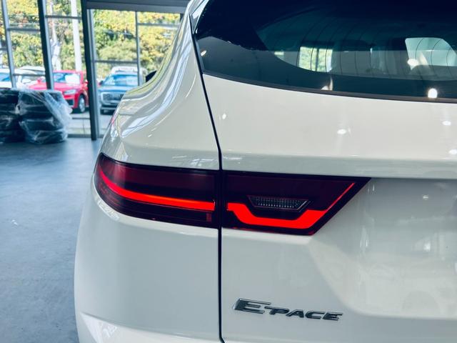 Eペイス S 200PS 純正ナビ TV 360° applecarplay 純正19インチAW LEDヘッドライト ACC ブラインドスポット 電動リアゲート クリアランスソナー 革シート パワーシート シートヒーター(18枚目)