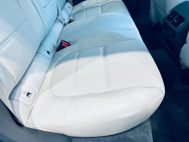 Eペイス S 200PS 純正ナビ TV 360° applecarplay 純正19インチAW LEDヘッドライト ACC ブラインドスポット 電動リアゲート クリアランスソナー 革シート パワーシート シートヒーター(37枚目)