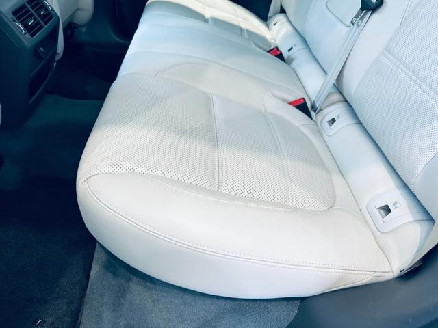 Eペイス S 200PS 純正ナビ TV 360° applecarplay 純正19インチAW LEDヘッドライト ACC ブラインドスポット 電動リアゲート クリアランスソナー 革シート パワーシート シートヒーター(41枚目)