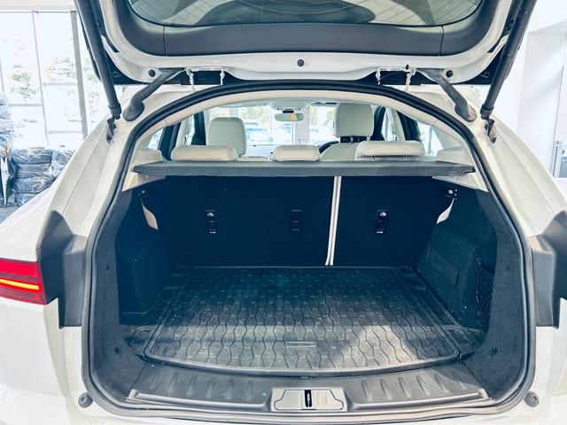 Eペイス S 200PS 純正ナビ TV 360° applecarplay 純正19インチAW LEDヘッドライト ACC ブラインドスポット 電動リアゲート クリアランスソナー 革シート パワーシート シートヒーター(48枚目)