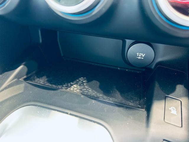 Eペイス S 200PS 純正ナビ TV 360° applecarplay 純正19インチAW LEDヘッドライト ACC ブラインドスポット 電動リアゲート クリアランスソナー 革シート パワーシート シートヒーター(64枚目)