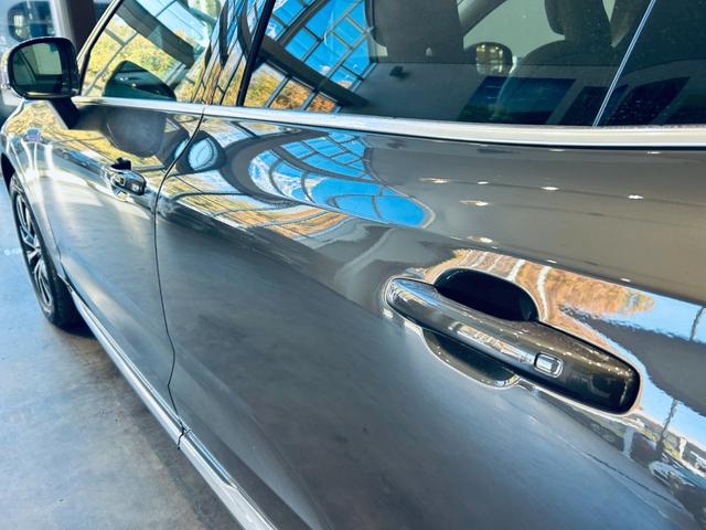 ＸＣ６０ アルティメット　Ｂ５　ＡＷＤ　パノラマＳＲ　ＨＵＤ　ＡＣＣ　ＨａｒｍａｎＫａｒｄｏｎ　純正ナビ　３６０°ｃａｒｐｌａｙ　純１９インチＡＷ　ＬＥＤ　電動リアゲート　ワイヤレス充電　革シート　メモリパワーシート　エアシートヒーター（19枚目）