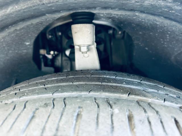 ＸＣ６０ アルティメット　Ｂ５　ＡＷＤ　パノラマＳＲ　ＨＵＤ　ＡＣＣ　ＨａｒｍａｎＫａｒｄｏｎ　純正ナビ　３６０°ｃａｒｐｌａｙ　純１９インチＡＷ　ＬＥＤ　電動リアゲート　ワイヤレス充電　革シート　メモリパワーシート　エアシートヒーター（27枚目）