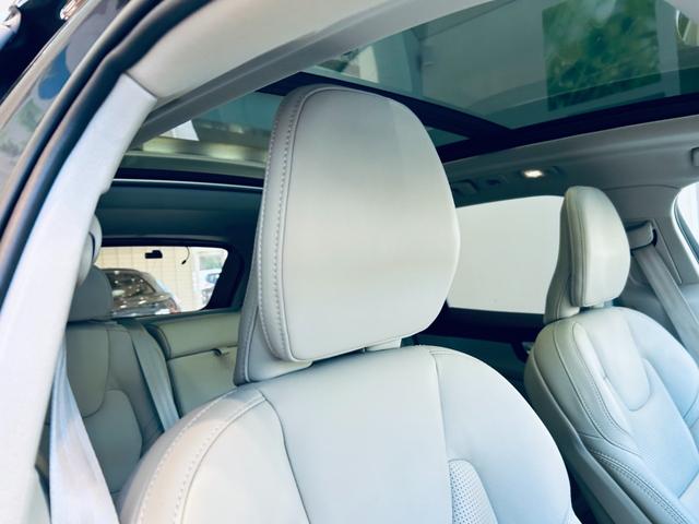 ＸＣ６０ アルティメット　Ｂ５　ＡＷＤ　パノラマＳＲ　ＨＵＤ　ＡＣＣ　ＨａｒｍａｎＫａｒｄｏｎ　純正ナビ　３６０°ｃａｒｐｌａｙ　純１９インチＡＷ　ＬＥＤ　電動リアゲート　ワイヤレス充電　革シート　メモリパワーシート　エアシートヒーター（33枚目）