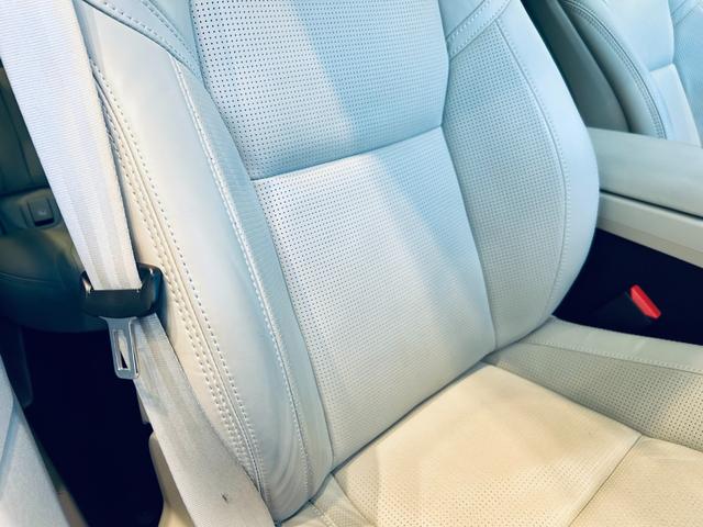 ＸＣ６０ アルティメット　Ｂ５　ＡＷＤ　パノラマＳＲ　ＨＵＤ　ＡＣＣ　ＨａｒｍａｎＫａｒｄｏｎ　純正ナビ　３６０°ｃａｒｐｌａｙ　純１９インチＡＷ　ＬＥＤ　電動リアゲート　ワイヤレス充電　革シート　メモリパワーシート　エアシートヒーター（34枚目）