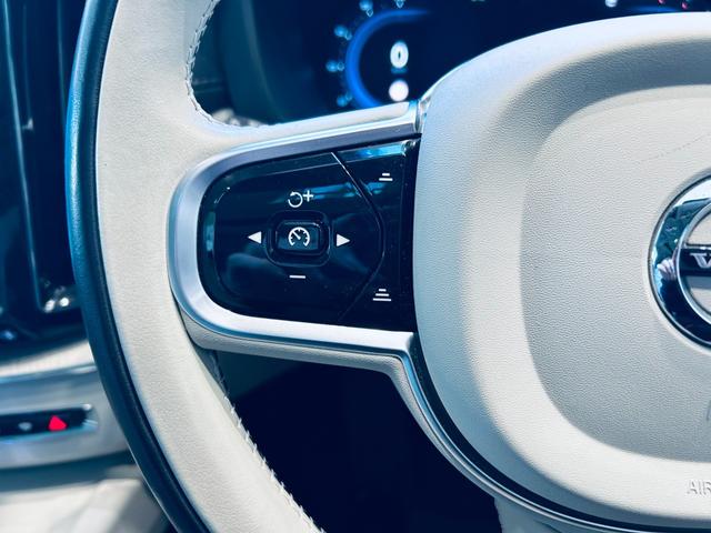 ＸＣ６０ アルティメット　Ｂ５　ＡＷＤ　パノラマＳＲ　ＨＵＤ　ＡＣＣ　ＨａｒｍａｎＫａｒｄｏｎ　純正ナビ　３６０°ｃａｒｐｌａｙ　純１９インチＡＷ　ＬＥＤ　電動リアゲート　ワイヤレス充電　革シート　メモリパワーシート　エアシートヒーター（57枚目）