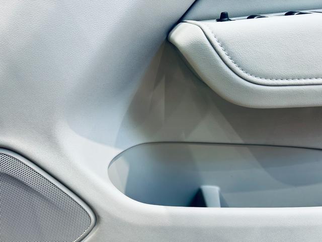 ＸＣ６０ アルティメット　Ｂ５　ＡＷＤ　パノラマＳＲ　ＨＵＤ　ＡＣＣ　ＨａｒｍａｎＫａｒｄｏｎ　純正ナビ　３６０°ｃａｒｐｌａｙ　純１９インチＡＷ　ＬＥＤ　電動リアゲート　ワイヤレス充電　革シート　メモリパワーシート　エアシートヒーター（80枚目）