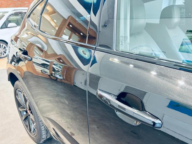 Eペイス R‐ダイナミック S 180PS ACC 純正ナビ TV 360° applecarplay 純正20インチAW LEDヘッドライト 電動リアゲート BSM 黒革 パワーシート シートヒーター パドルシフト クリアランスソナー(14枚目)