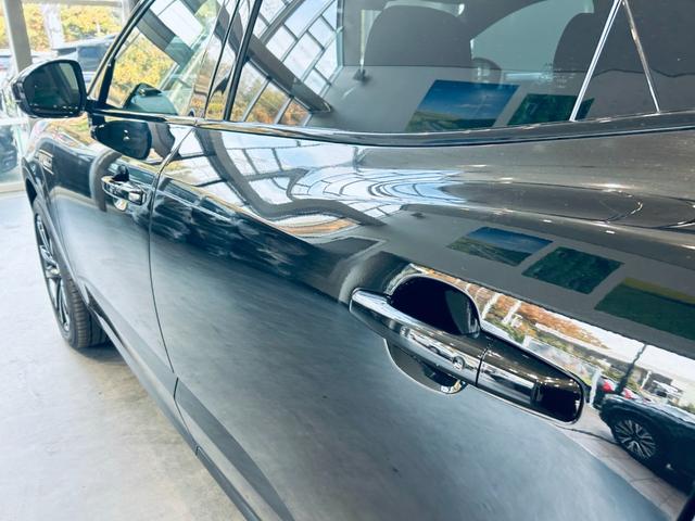 Eペイス R‐ダイナミック S 180PS ACC 純正ナビ TV 360° applecarplay 純正20インチAW LEDヘッドライト 電動リアゲート BSM 黒革 パワーシート シートヒーター パドルシフト クリアランスソナー(19枚目)