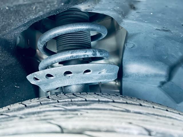 Eペイス R‐ダイナミック S 180PS ACC 純正ナビ TV 360° applecarplay 純正20インチAW LEDヘッドライト 電動リアゲート BSM 黒革 パワーシート シートヒーター パドルシフト クリアランスソナー(25枚目)